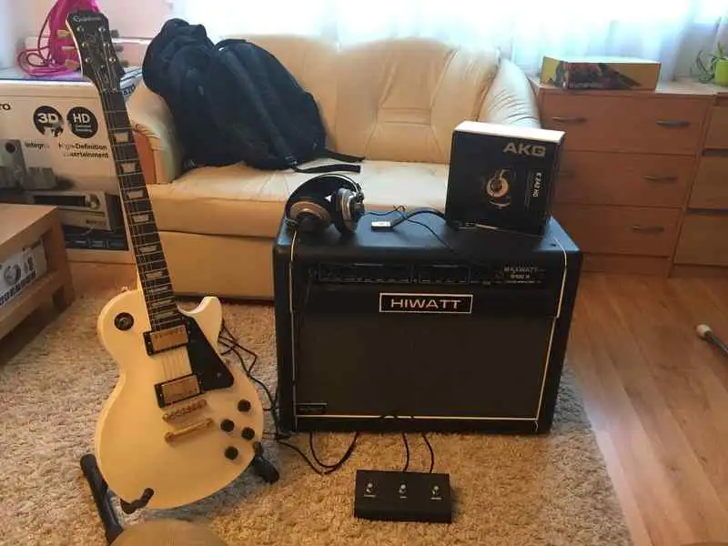 Epiphone Les Paul Studio Deluxe AW E-Gitarre