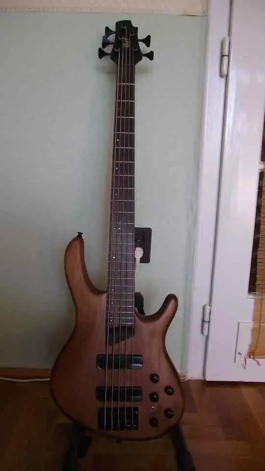 Cort B5 Basszusgitár