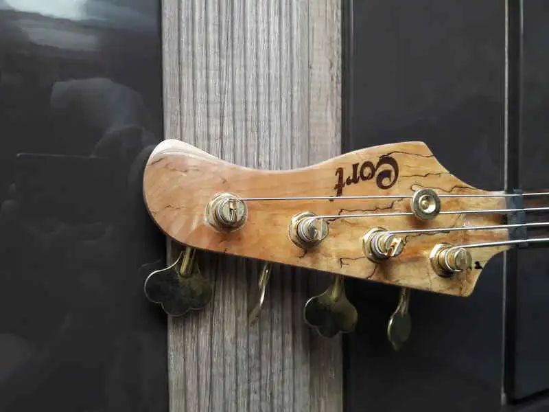 Cort Rithimic Basszusgitár