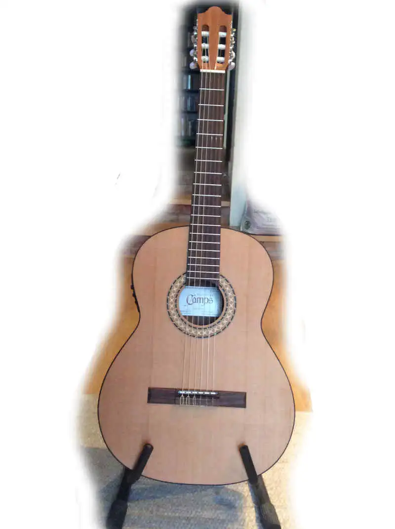  SN-1-S Akustikgitarre