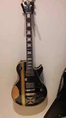  Iron Cross Elektromos gitár
