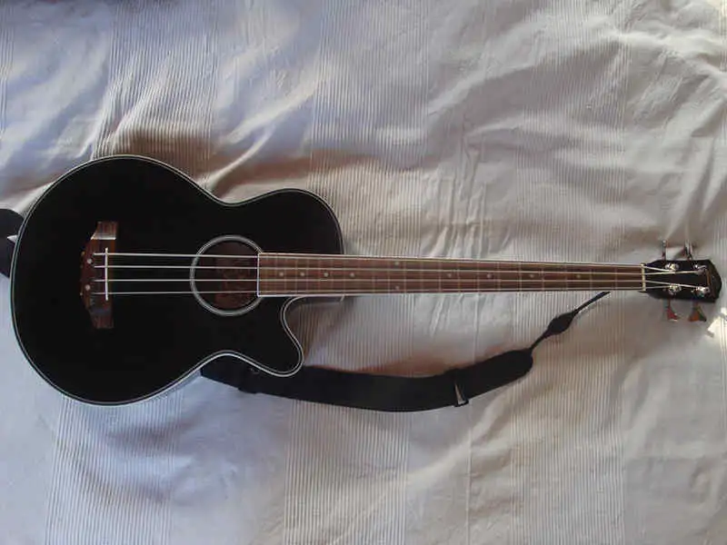  OB100B Bajo acústico eléctrico