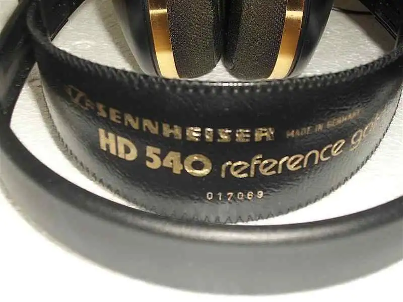 SENNHEISER KOPFHÖRER HD540 reference gold EUR 22,50 - DE