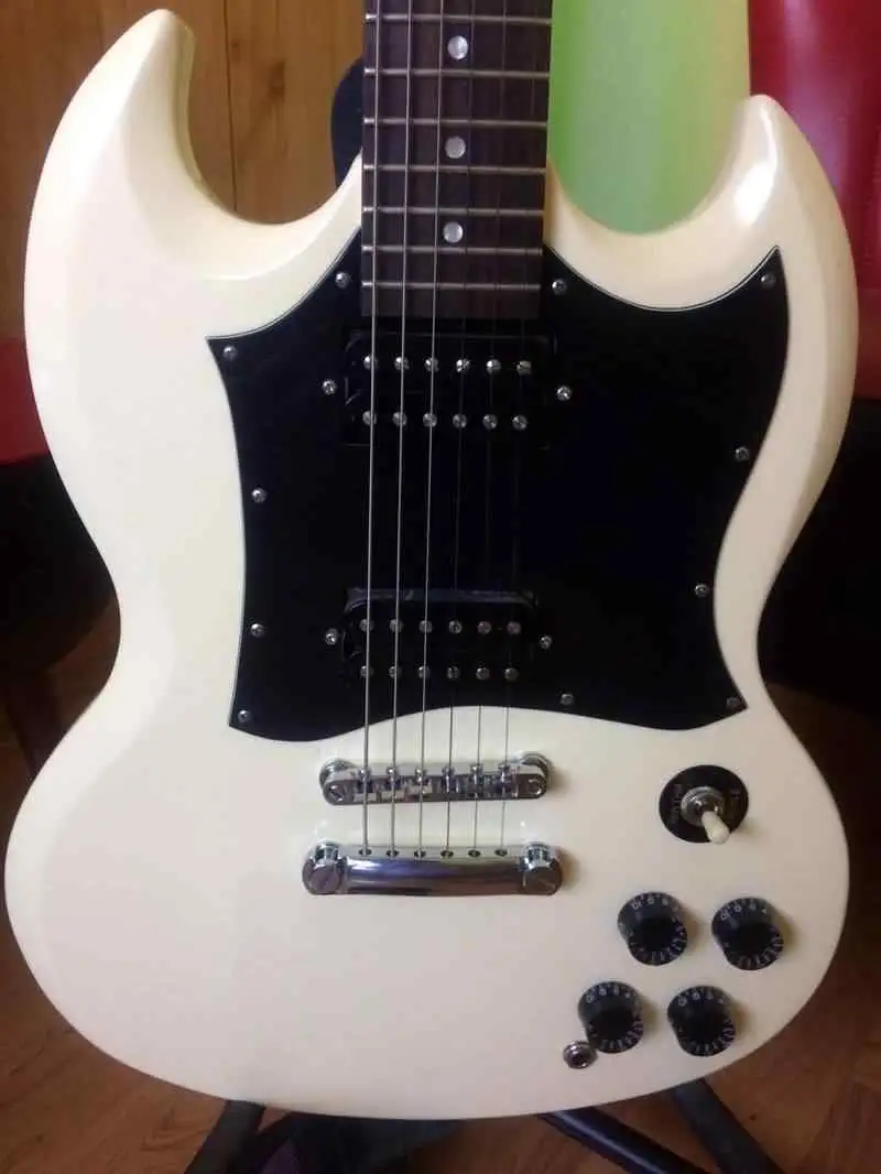 Epiphone G-310 Elektromos gitár