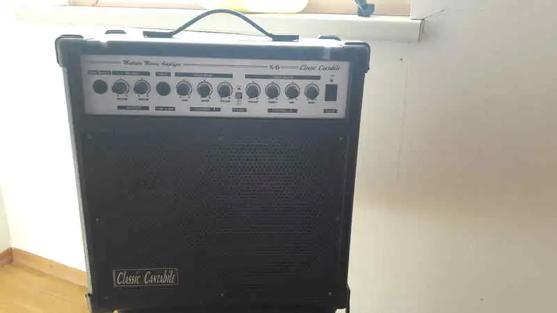 Classic Cantabile X6 Guitar combo amp