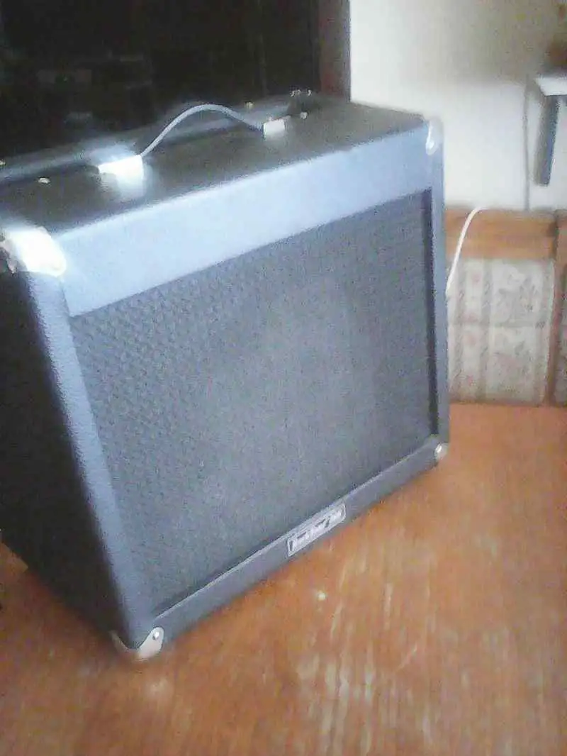 AXL Rocktone 30R Gitárkombó