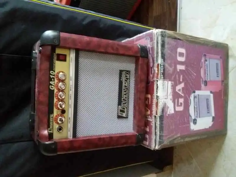 Dimavery GA 10 Gitárkombó