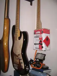 Woodhead Tin can guitar E-Gitarre [September 20, 2018, 9:11 pm]