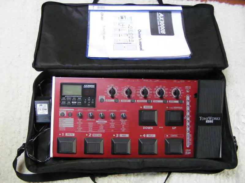 Korg AX3000B Basszusgitár multieffekt