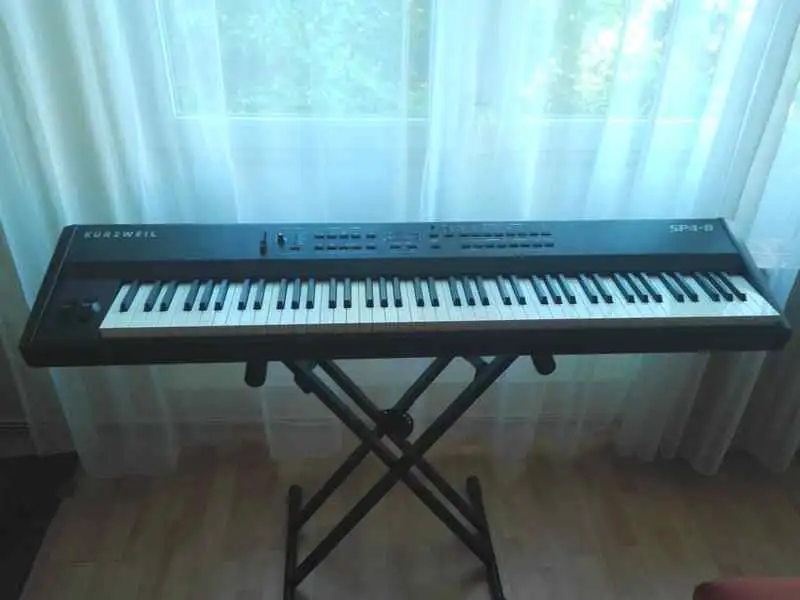 KURZWEIL SP4-8 Teclado de piano