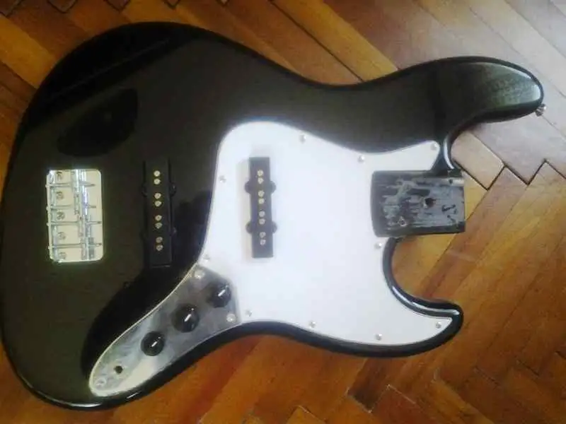 Santander Jazz Bass Basszusgitártest