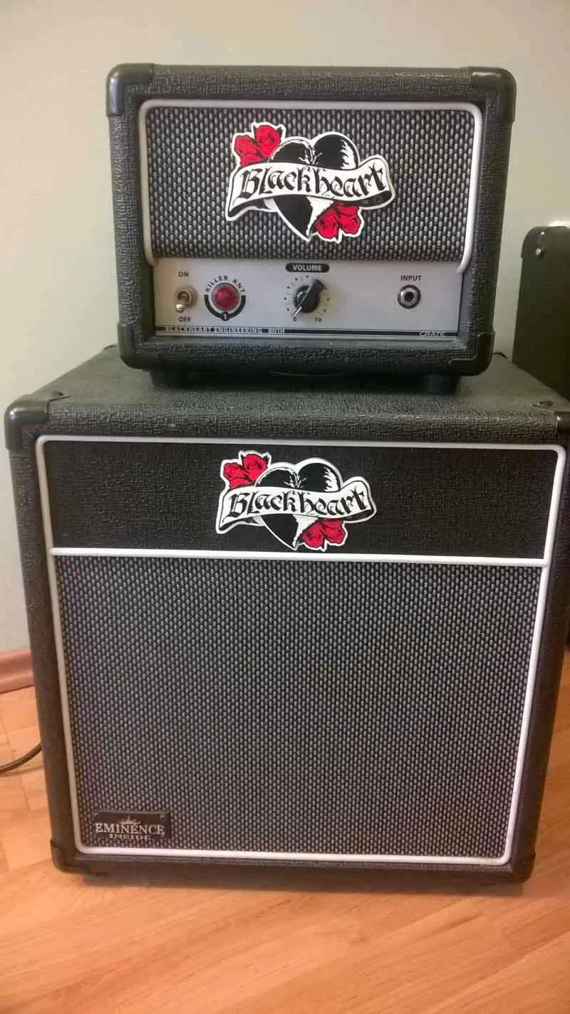 Blackheart BH1H + BH110 Fej és láda