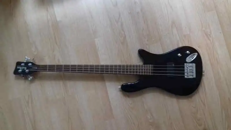 RockBass Streamer Basszusgitár