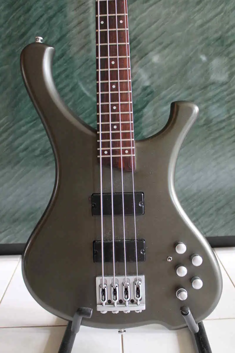 Washburn MB-40 Basszusgitár Washburn MB-40 Basszusgitár