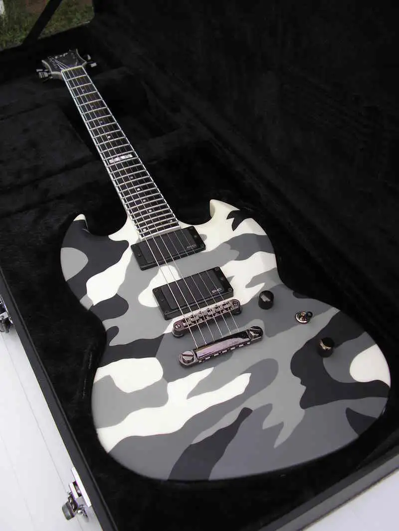 ESP Viper Camo Electric guitar