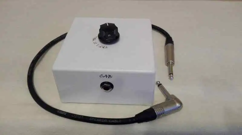 S. L. Amps Attenuátor Pedál