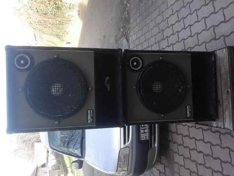  DS-100 Hangfal