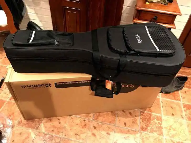 Rocktile  Guitar case