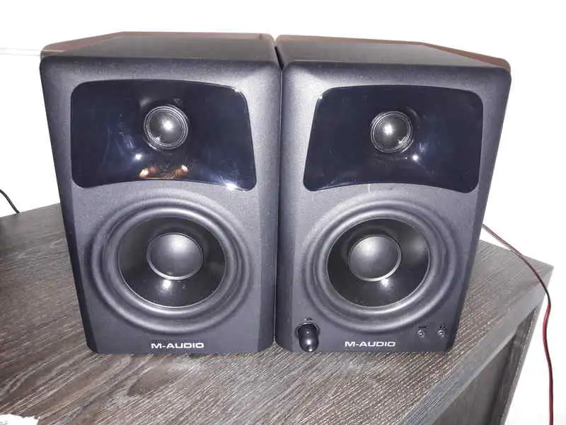 M-Audio AV42 Altavoz de estudio
