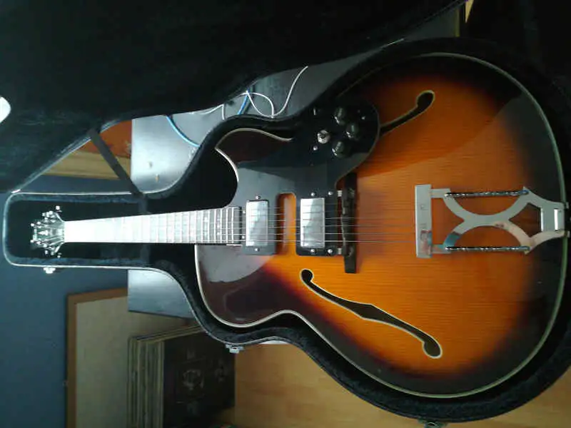 Framus AZ10 Jazzgitarre