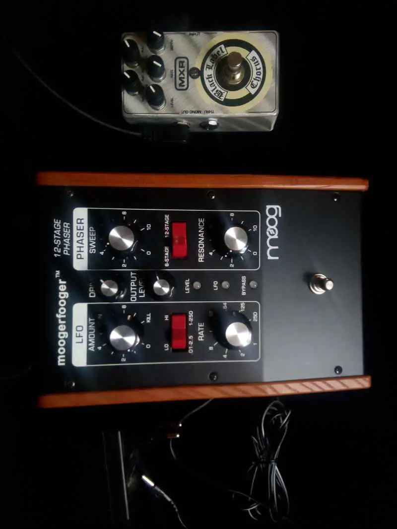 Moog Moogerfooger M-103, 12-Stage Phaser Pedal