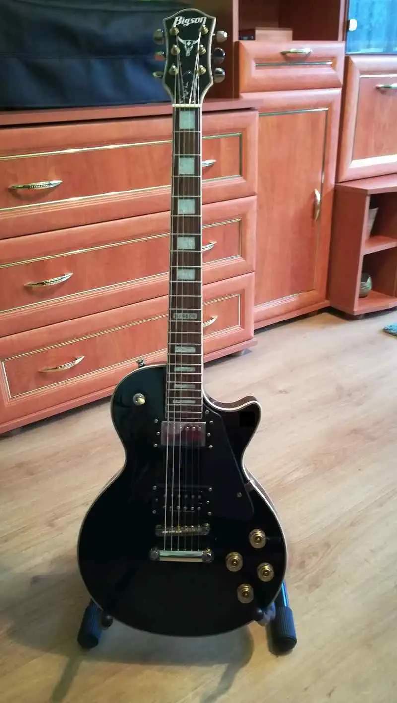 Bigson Les Paul Electric guitar