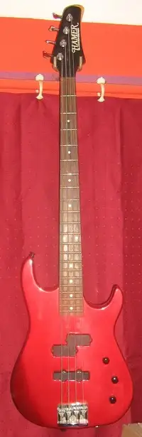Hamer Slammer series Basszusgitár [2018.06.04. 15:32]