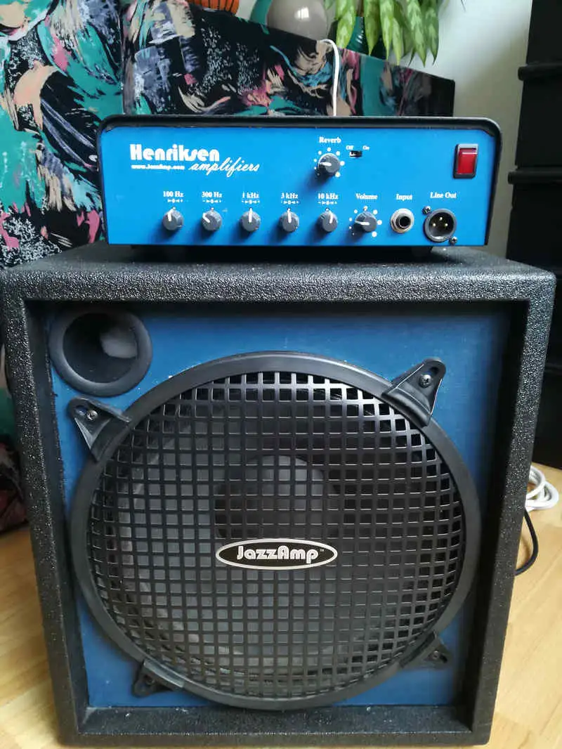  Jazz Amp 12 Gitárerősítő-fej