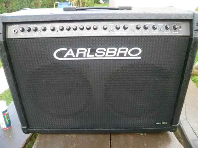 Calsbro GLX 160C Kombinovaný zosilňovač pre gitaru
