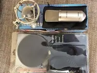 RH Sound HSMC001 kondenzátor mikrofon + HSMA-201 popfilter Kondenzátor mikrofon [2018.09.23. 18:39]