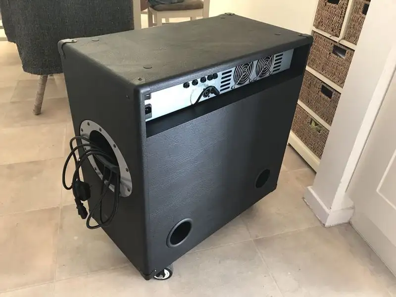 Ashdown ABM C115-500 EVO II 575W előfokcsöves basszuskombó