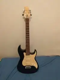 Greg Benett MB-1 Malibu Guitarra eléctrica [October 18, 2018, 10:10 am]