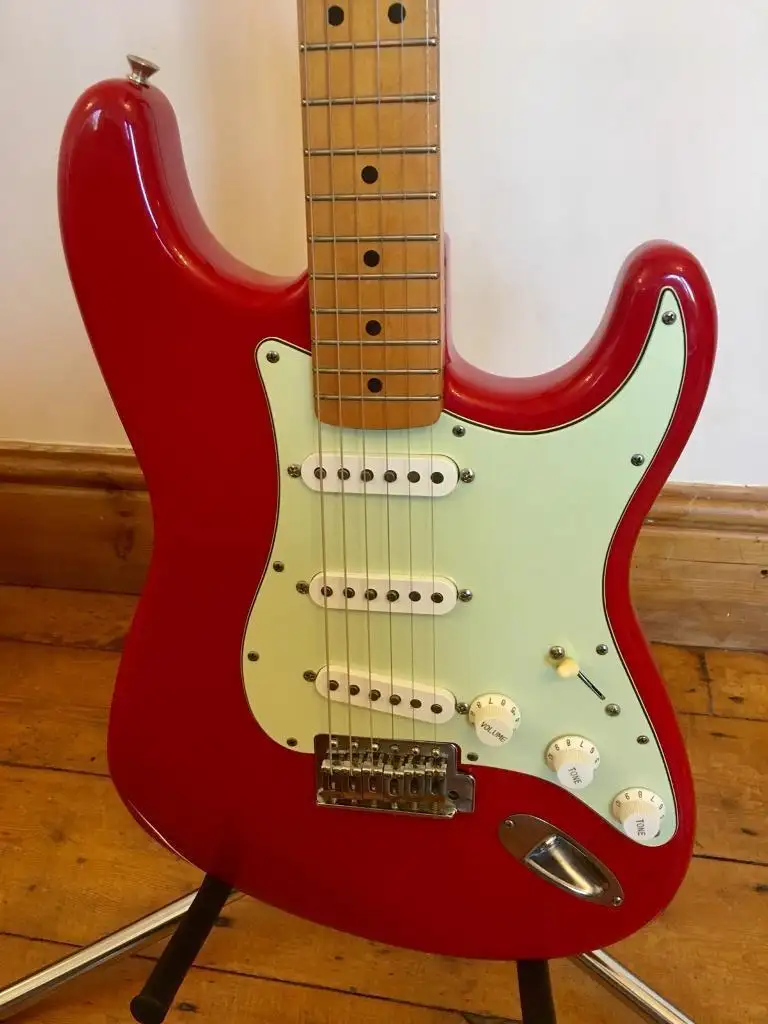 Fender Stratocaster Standard Elektromos gitár