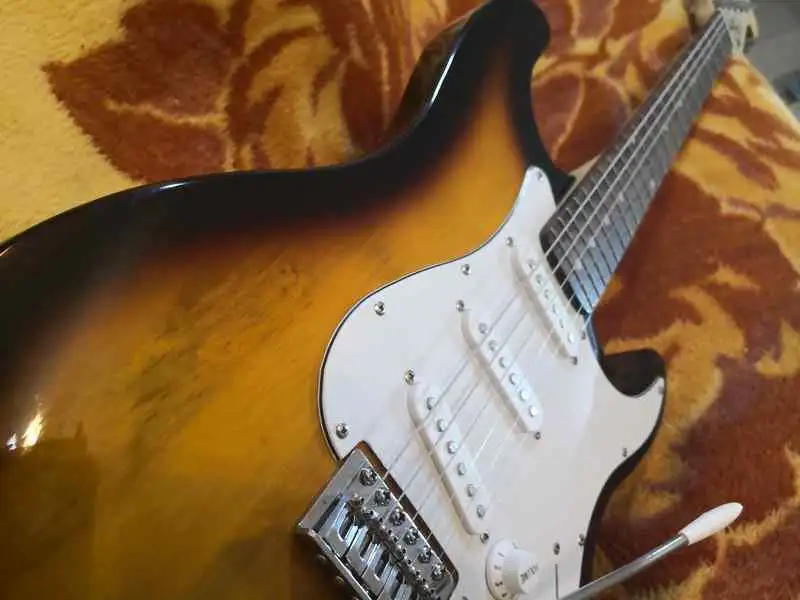  Strat E-Gitarre