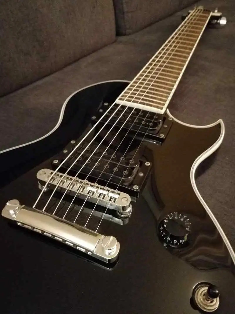 Ibanez ARZ 307 - 7 húros Guitarra eléctrica