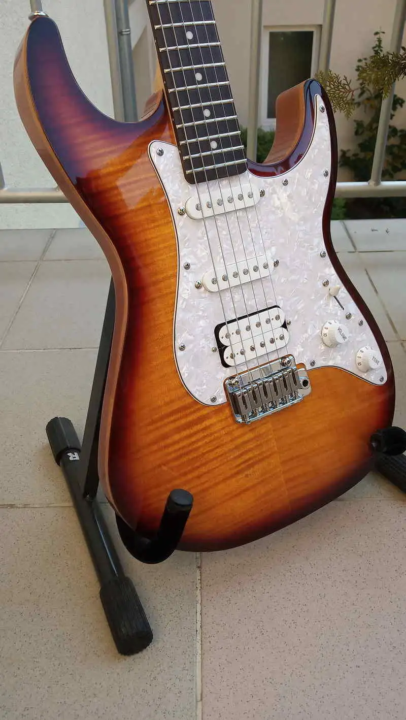 Michael Kelly Stratocaster Elektromos gitár