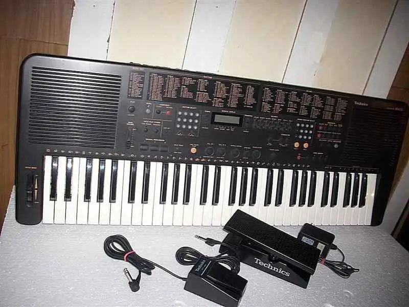 Technics SX KN-650 újszerű Szintetizátor
