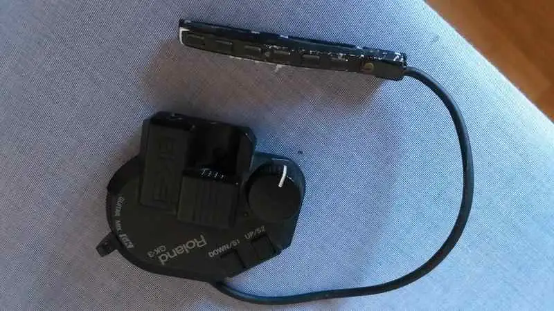 Roland GK3 Gitár szintetizátor