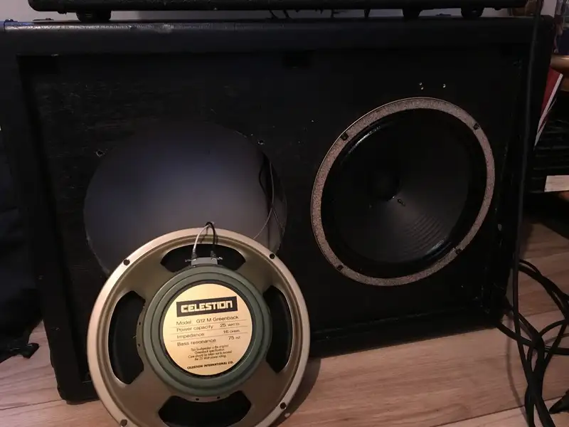 Harley-Benton Celestion GREANBACK 212 Caja de guitarra