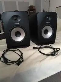 Tannoy Reveal 802 pár Štúdiový reproduktor [December 10, 2018, 2:35 pm]