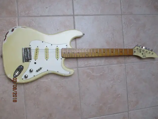 Hondo Japan 1987-es Stratocaster Electric guitar
