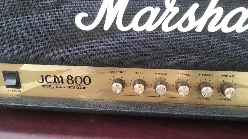 Marshall JCM800 2203 KK Gitárerősítő-fej