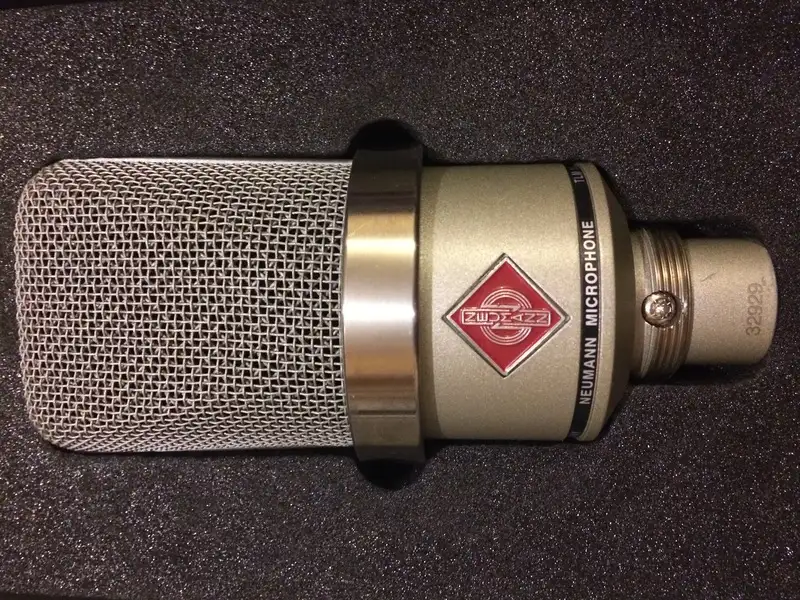 Neumann TLM 102 Mikrofon