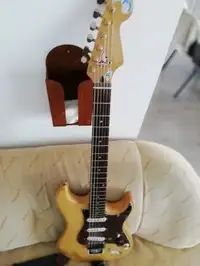 Starcaster by Fender  Guitarra eléctrica [January 6, 2019, 2:11 pm]
