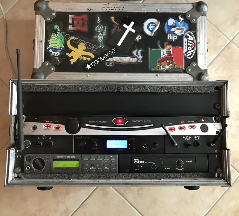  IEM 100T In-ear monitor