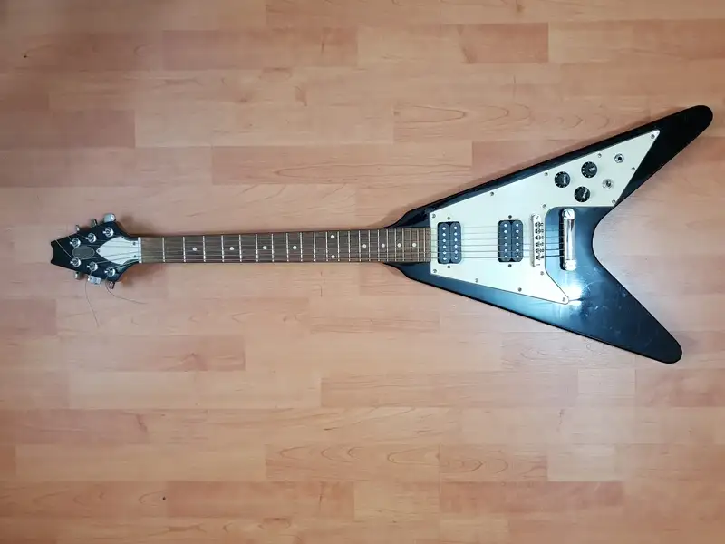 Stagg F300 Flying V Electric guitar