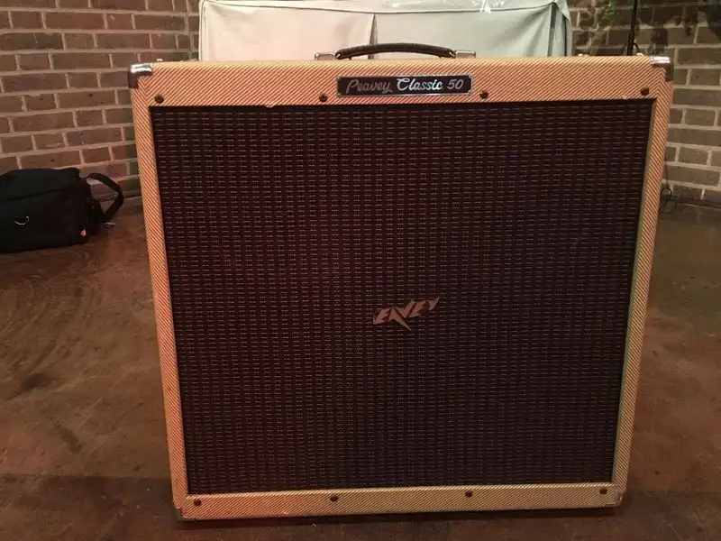 Peavey Classic 50 410 50 wattos fullcsöves gitárkombó Gitárkombó