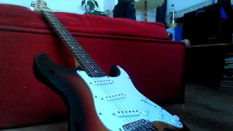 Vantage SX Contstrumhandmade SX Standard-Series sorozatsz E-Gitarre