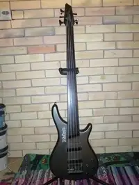 Maison 5 húros fretless Fretless [March 18, 2019, 6:34 am]