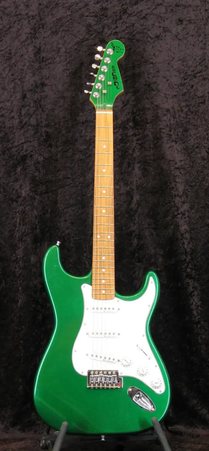 - Indianair Strat Electric guitar